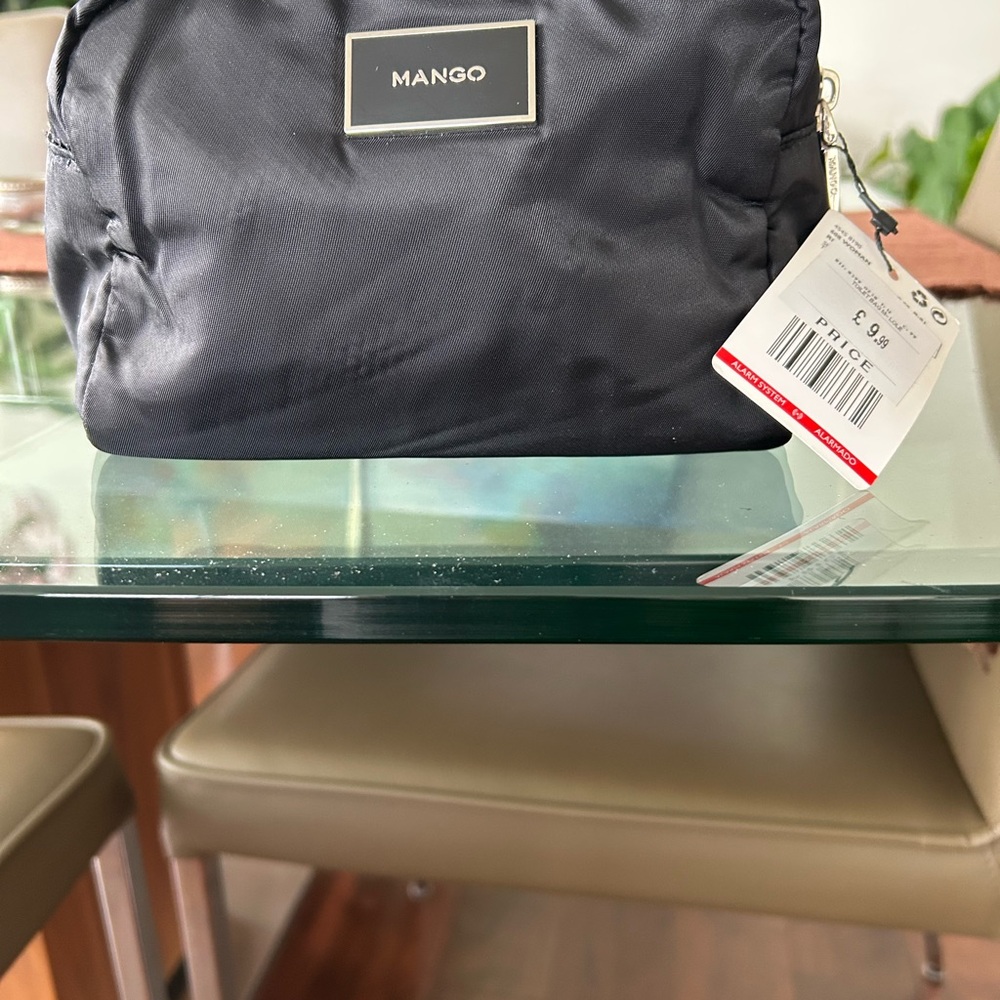 Mango Black makeup bag